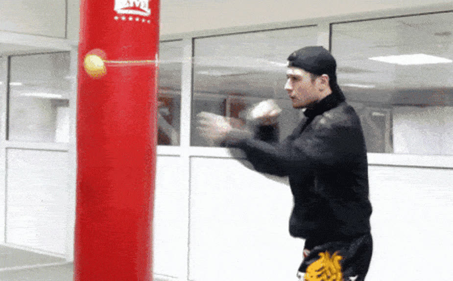 BoxingBall, ένα οικιακό σύστημα για  προπόνηση, συντονισμό και χτυπήματα - video