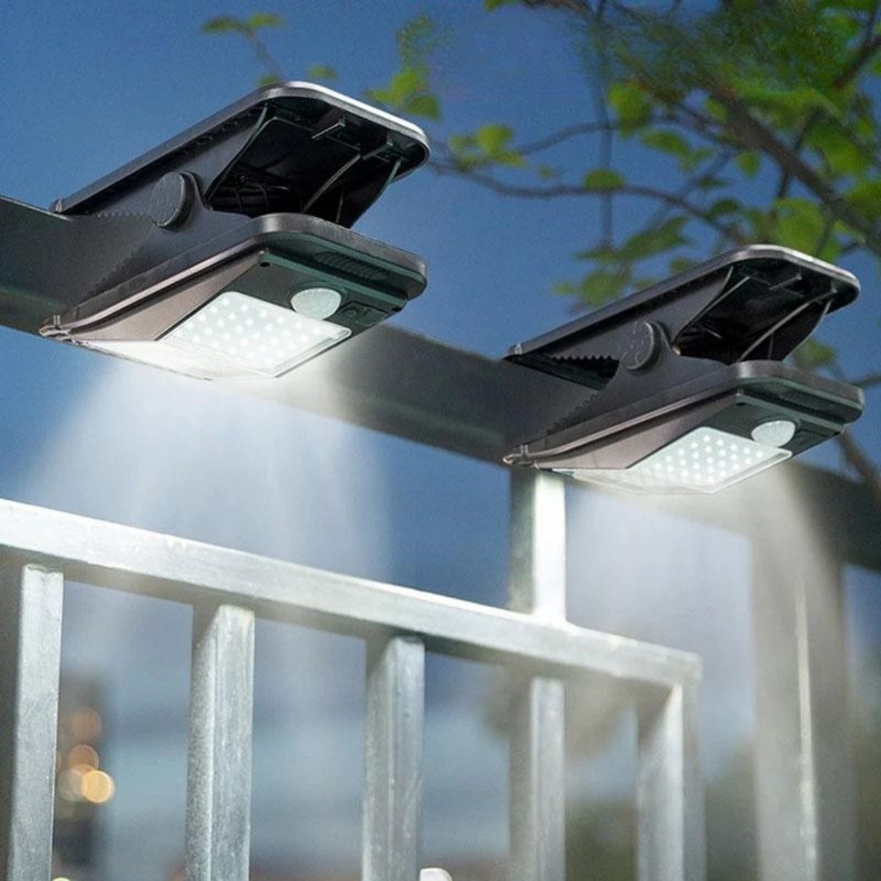 DeckClip, Ηλιακό Φωτιστικό Κήπου με Κλιπ και Αισθητήρα Κίνησης - Image 12