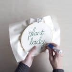 EmbroideryKit, ένα σετ 136 τεμαχίων από κλωστές και άλλα πιο συνηθισμένα αξεσουάρ κεντήματος - Image 2