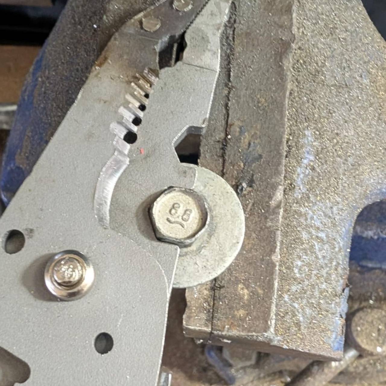FoldStripper, multi-purpose wire cutter - Image 9