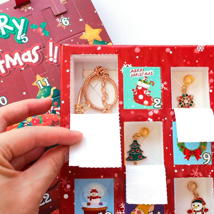 MerryChristmas, ημερολόγιο περιπέτειας με μπρελόκ γούρια - Image 5