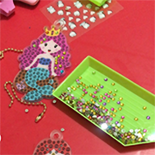 SparkleStickers, ένα δημιουργικό σετ για την εφαρμογή χρωματιστών διαμαντιών σε αυτοκόλλητα - Image 8