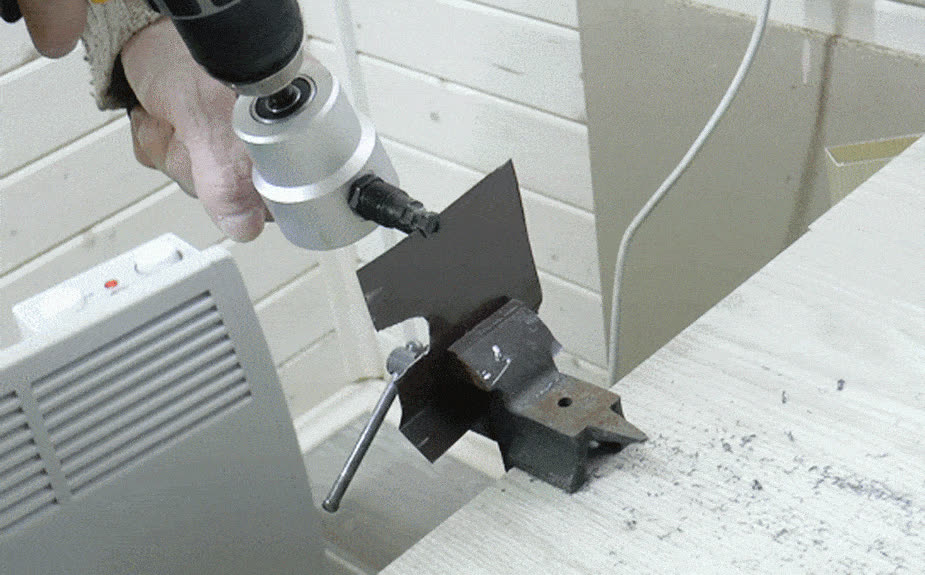 StarMetal Metal Cutter με διπλή κεφαλή κοπής με περιστροφή 360° - video