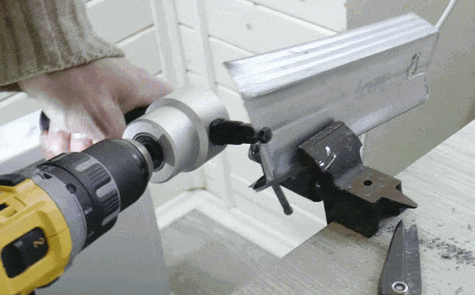 StarMetal Metal Cutter με διπλή κεφαλή κοπής με περιστροφή 360° - video