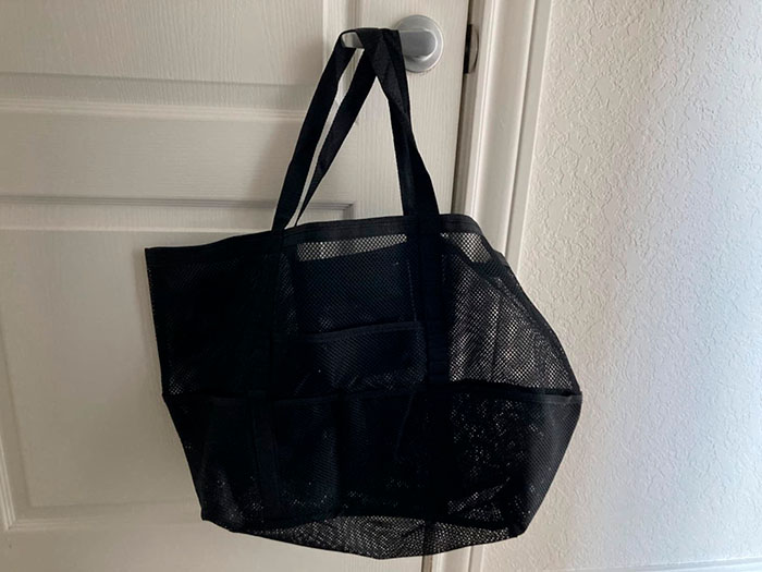 ToteBag, η πρακτική τσάντα για την παραλία και τις εκδρομές - Image 10