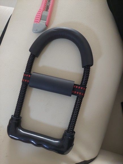 WristPower, ένα εργαλείο για την ενδυνάμωση των μυών των δαχτύλων, των χεριών και των μπράτσων - Image 8